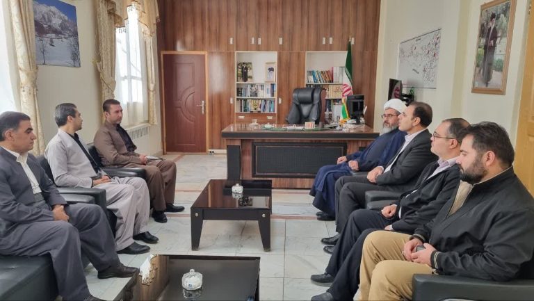 نقش خدمات دامپزشکی در تامین امنیت غذایی و سلامت عمومی جامعه انکارناپذیراست دیدار فرماندار با مدیرکل دامپزشکی