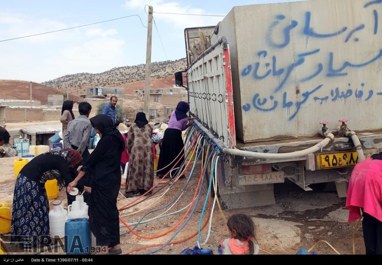 پرآب همچنان بی آب کم آبی روستاهای مرزی شهرستان ثلاث باباجانی