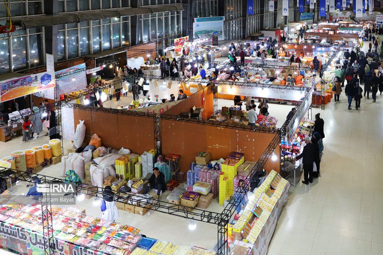 فعالیت نمایشگاههای عرضه مستقیم کالا در کرمانشاه آغاز شد