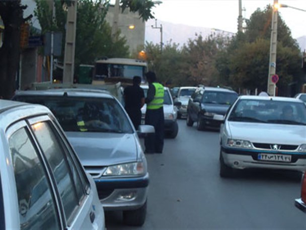 فرهنگ سازی عامل مهمی برای دسیابی به رانندگی ایمن درجامعه است فرهنگ سازی عامل مهمی برای دسیابی به رانندگی ایمن درجامعه است