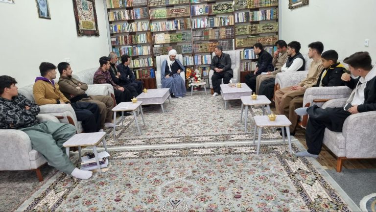 امام جمعه جوانرود: جوان مظهر سرزندگی و بالندگی جامعه است