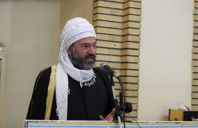 امام جمعه جوانرود:رمضان ماه رحمت و الطاف الهی است