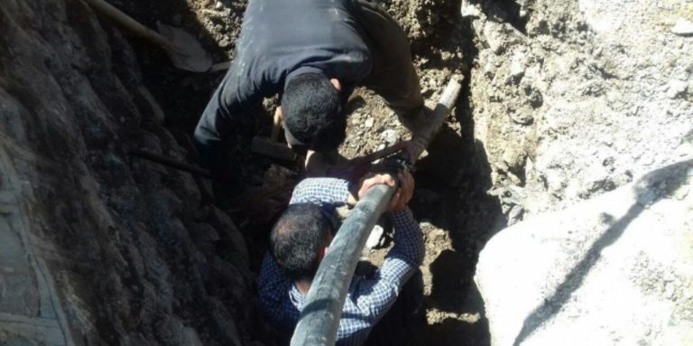 رفع شکستگی شبکه توزیع آب روستای مرزی