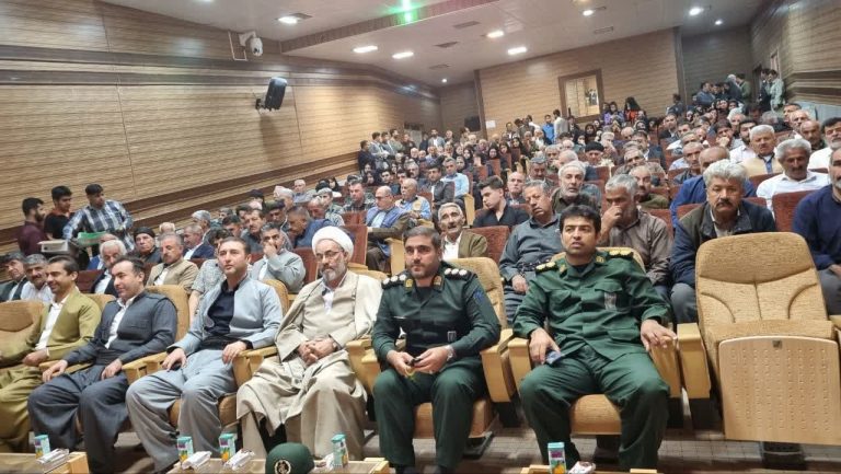 مراسم گرامیداشت روز هنر انقلاب اسلامی در جوانرود