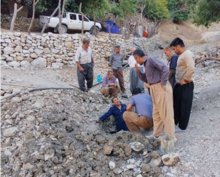 رفع شکستگی خط انتقال آب شرب روستای لاقلعه