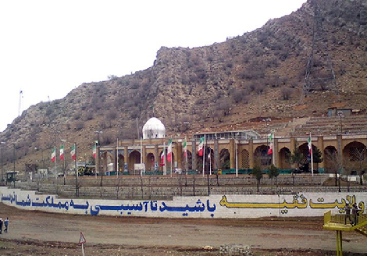 شهدای غرب کشور مظلوم و ناشناخته هستند