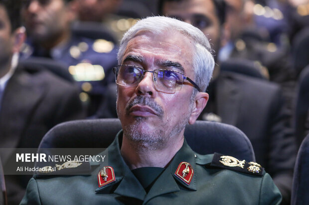 نماز رهبر انقلاب بر پیکر هنیه/ شهید القدس در قلب تهران تشییع شد