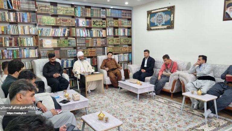 خبرنگاران و اصحاب رسانه پیوند دهنده بین مردم و مسئولان باشند