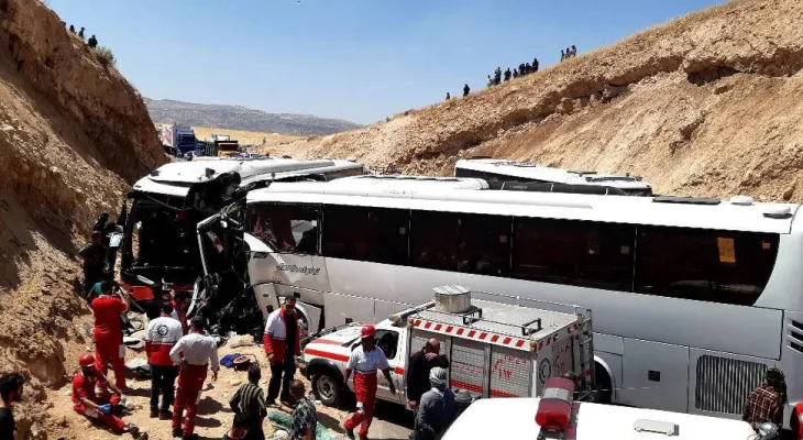 ۳۰ زخمی در تصادف محور حمیل به کرمانشاه