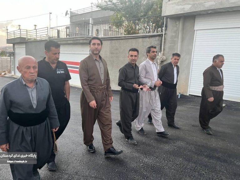 بازدید فرماندار جوانرود از روند اجرای آسفالت معابر روستای بیله ای