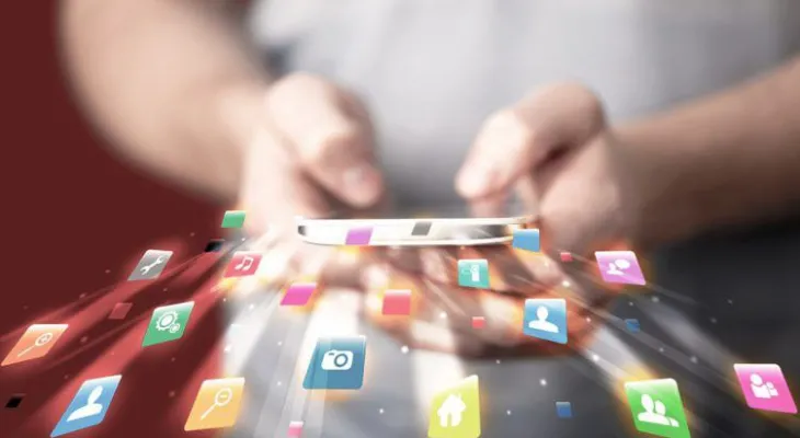 سوادرسانهای یعنی عدم مصرف غذایی که دشمن میدهد