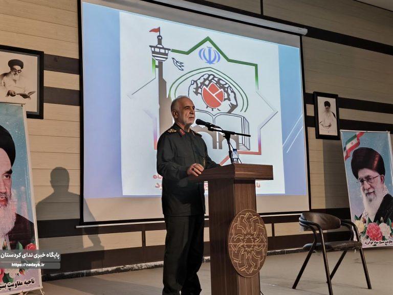 دشمن اعتقادات ما را نشانه گرفته است