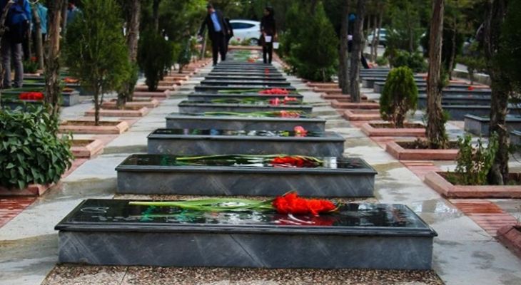 از اسلام اصیل محمدی (ص) پیروی کنید