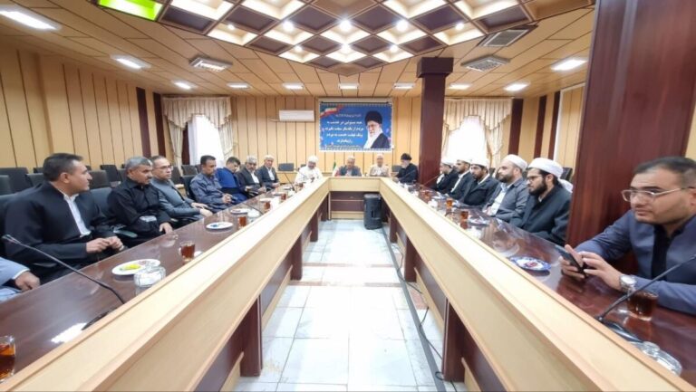 نشست روحانیون و معتمدین با فرماندار جوانرود