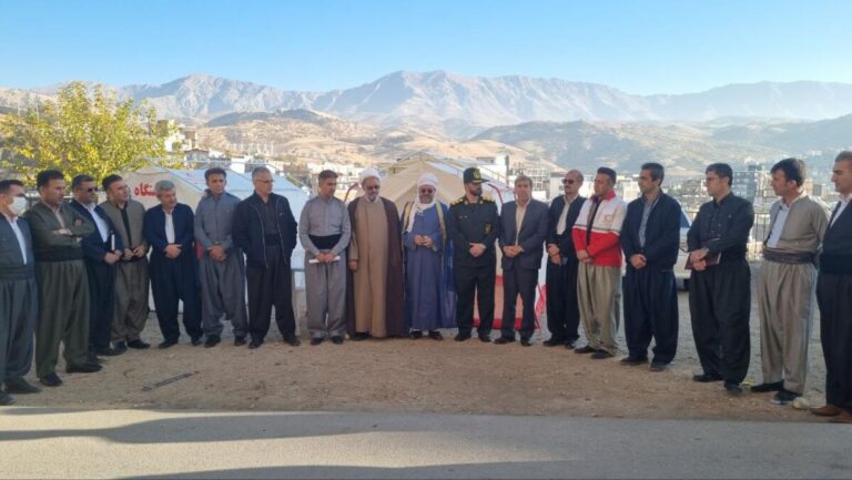 رزمایش کارزار خدمت در محله قرگه شهر جوانرود