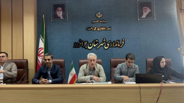 بانکها در بحث تضامین طرح های اشتغالزا تسهیل کنند