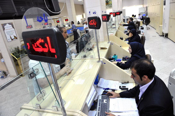 به زودی خدمات بانکها به روال عادی بر میگردد/ هیچ اطلاعاتی نشت نکرد